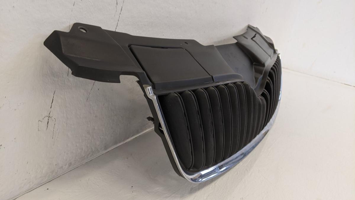 Skoda Roomster 5J Kühlergrill Frontgrill Grill OE