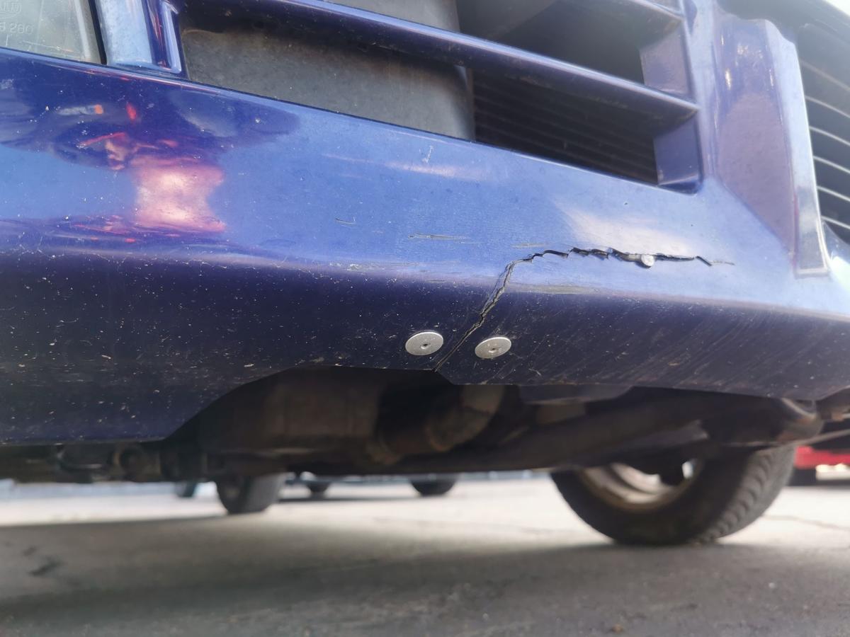 Mitsubishi Space Star DG0 Stossf&auml;nger Stossstange vorn defekt T18-Virtual Blue