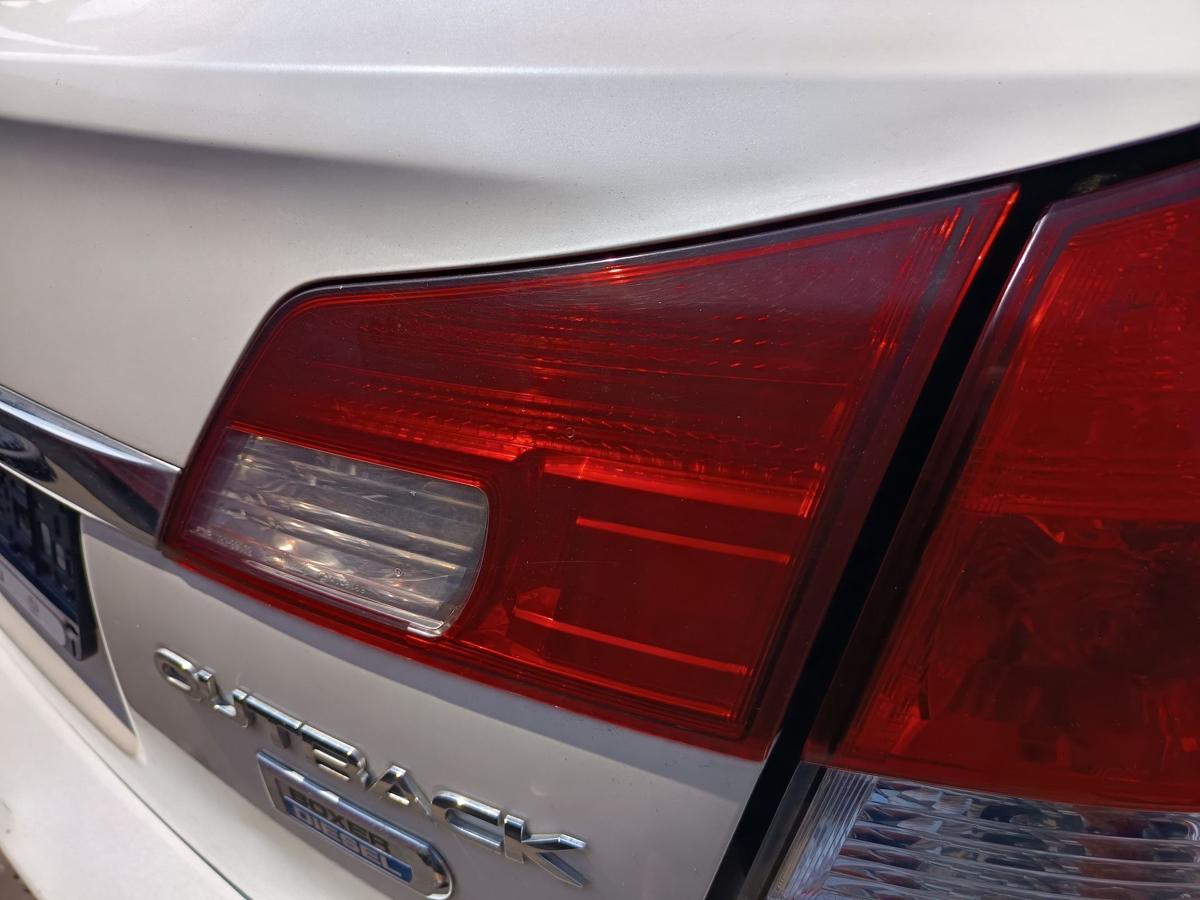 Subaru Legacy V Kombi original R&uuml;ckleuchte rechts innen Baujahr 2009