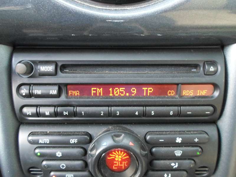 Mini One R50 Bj.2003 original Radio CD53 R50 65126927904