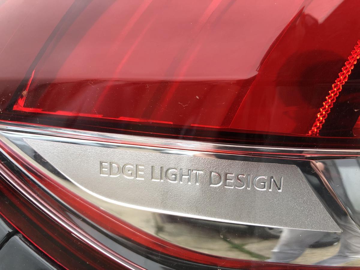 Renault Scenic IV 4 J9 Rückleuchte links außen Rücklicht Heckleuchte Edge Light