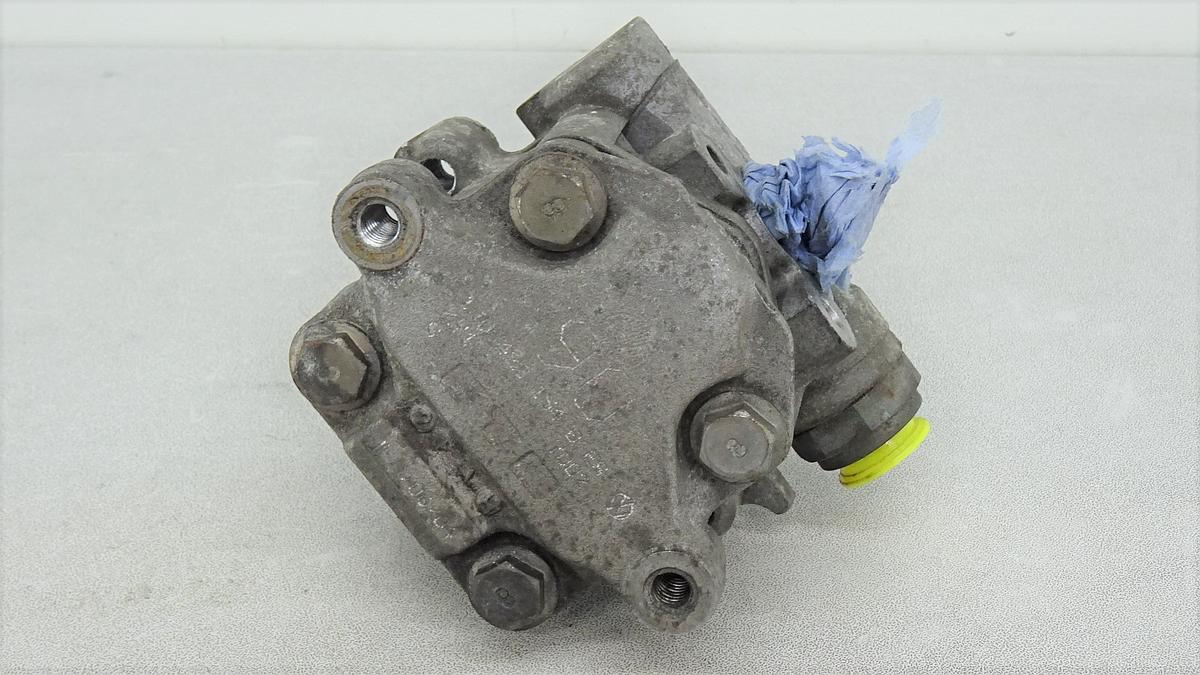 VW Golf IV Servopumpe Bj2004 1J0422154B Hydraulikpumpe