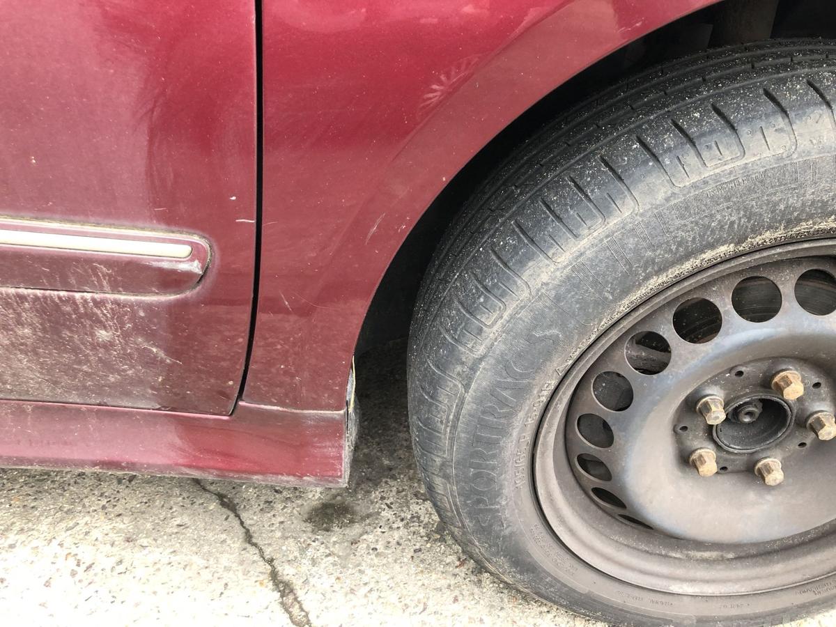 Mercedes B Klasse W245 Kotfl&uuml;gel vorn rechts Beifahrerseite 597 Saturnrotmet