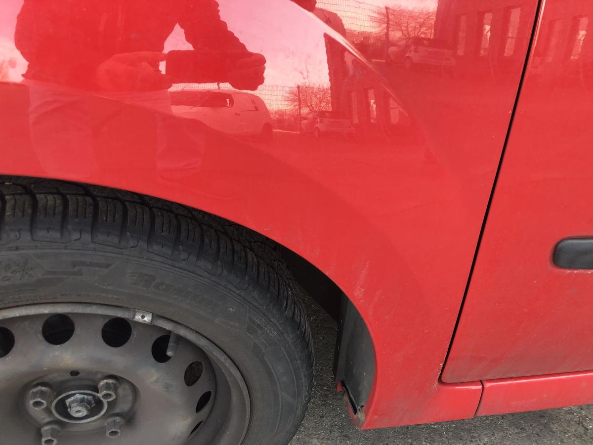 Renault Twingo 2 II Kotfl&uuml;gel vorn links Fahrerseite Plastik OV727 Spanischrot