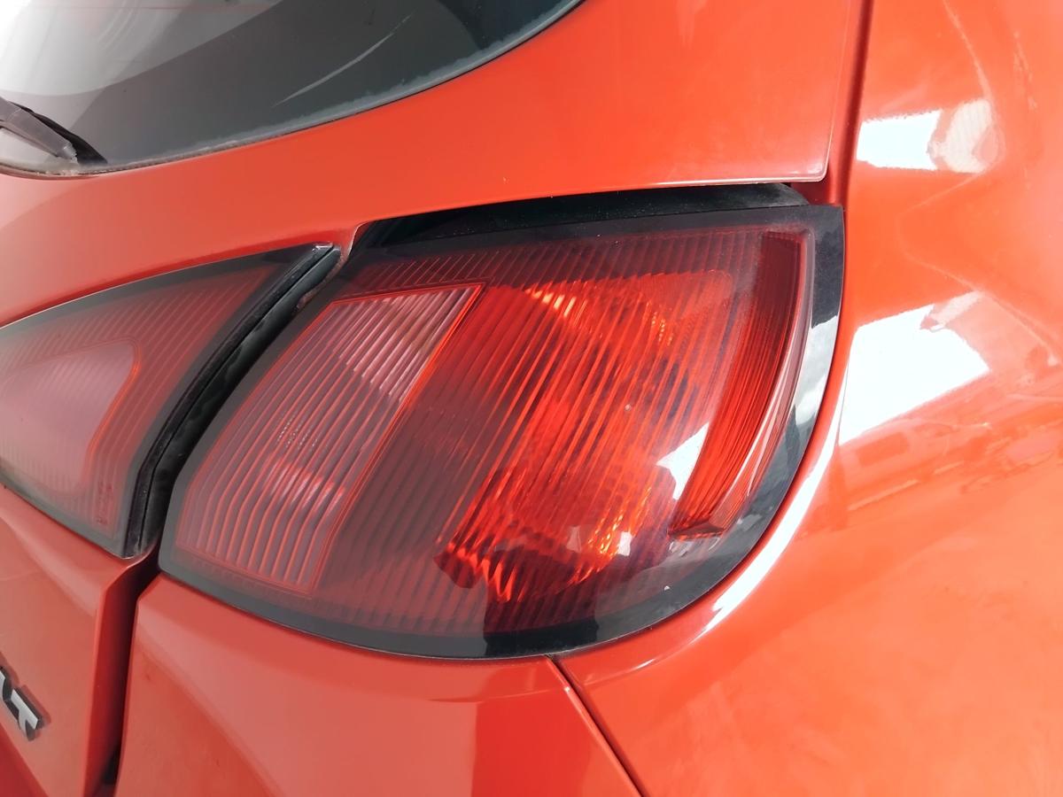 Mitsubishi Colt Z30 orig. Rückleuchte Heckleuchte rechts 3-türig Facelift BJ2009