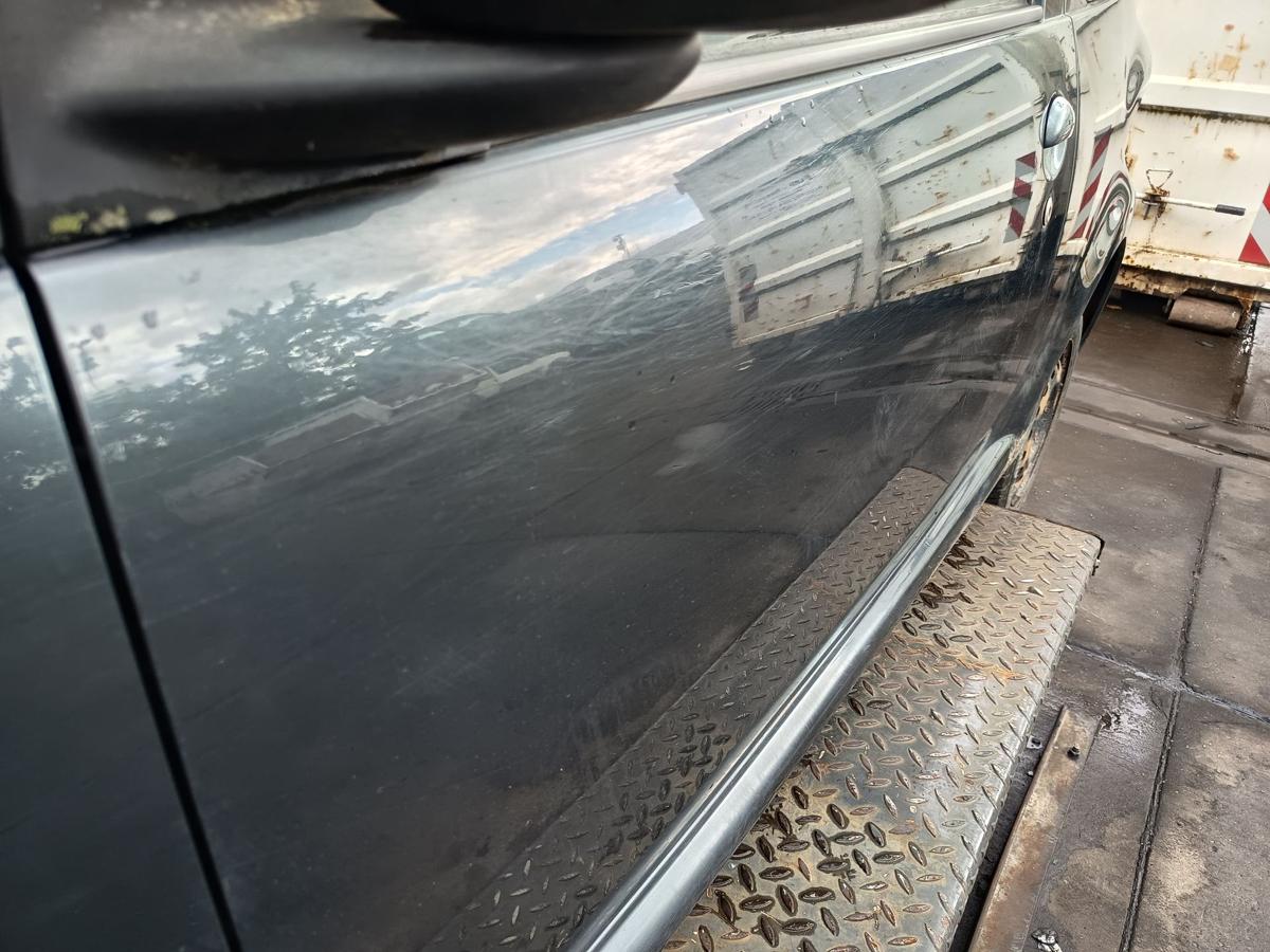 Toyota Aygo I 3t&uuml;rer original T&uuml;r links Fahrer 1E0 Rauchgrau Bj 2005