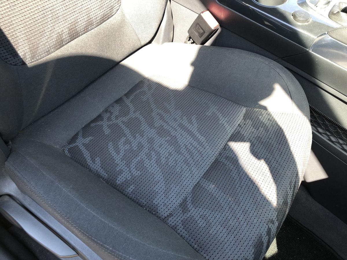 Peugeot 3008 I Typ 0U Sitz vorn rechts Beifahrersitz mit Heizung Stoff Autositz