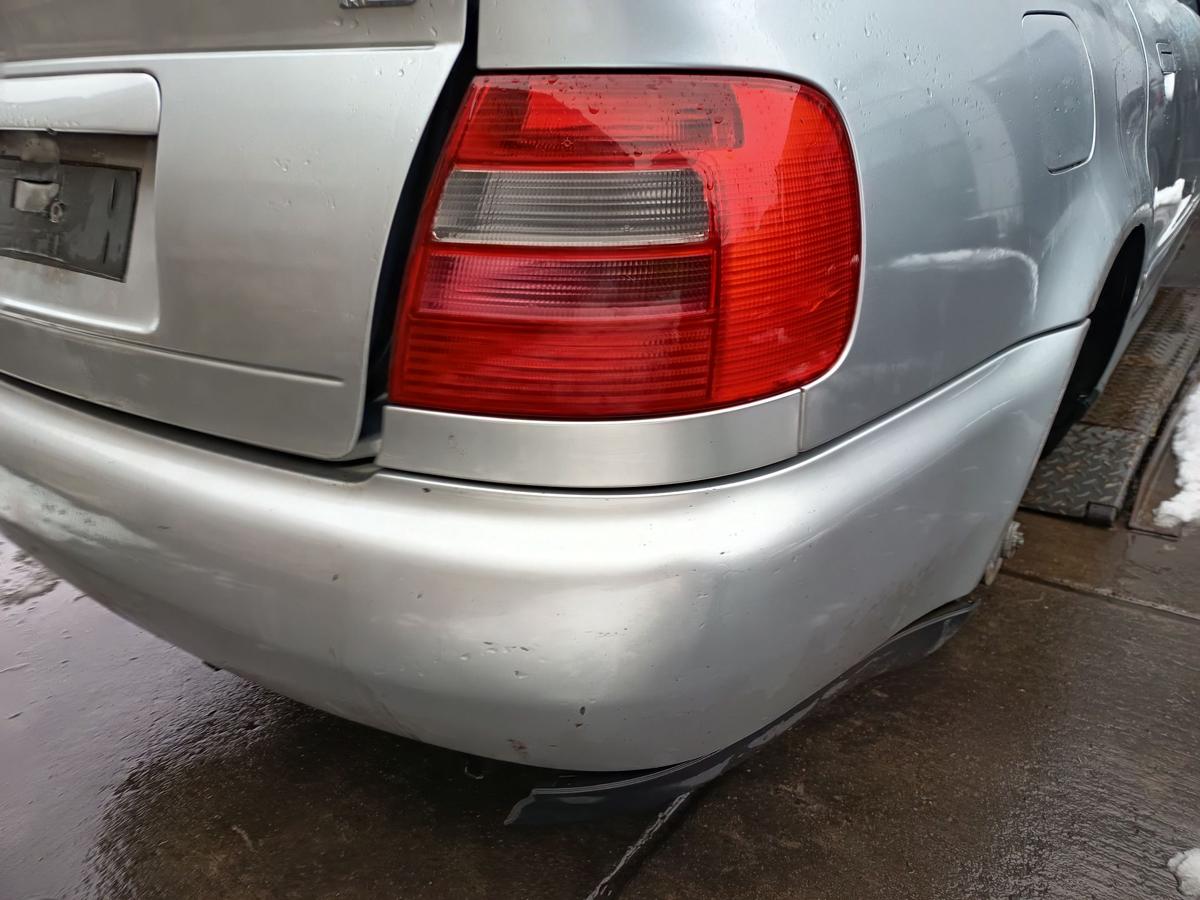 Audi A4 B5 original R&uuml;ckleuchte rechts Heck Schluss Licht Baujahr 1996