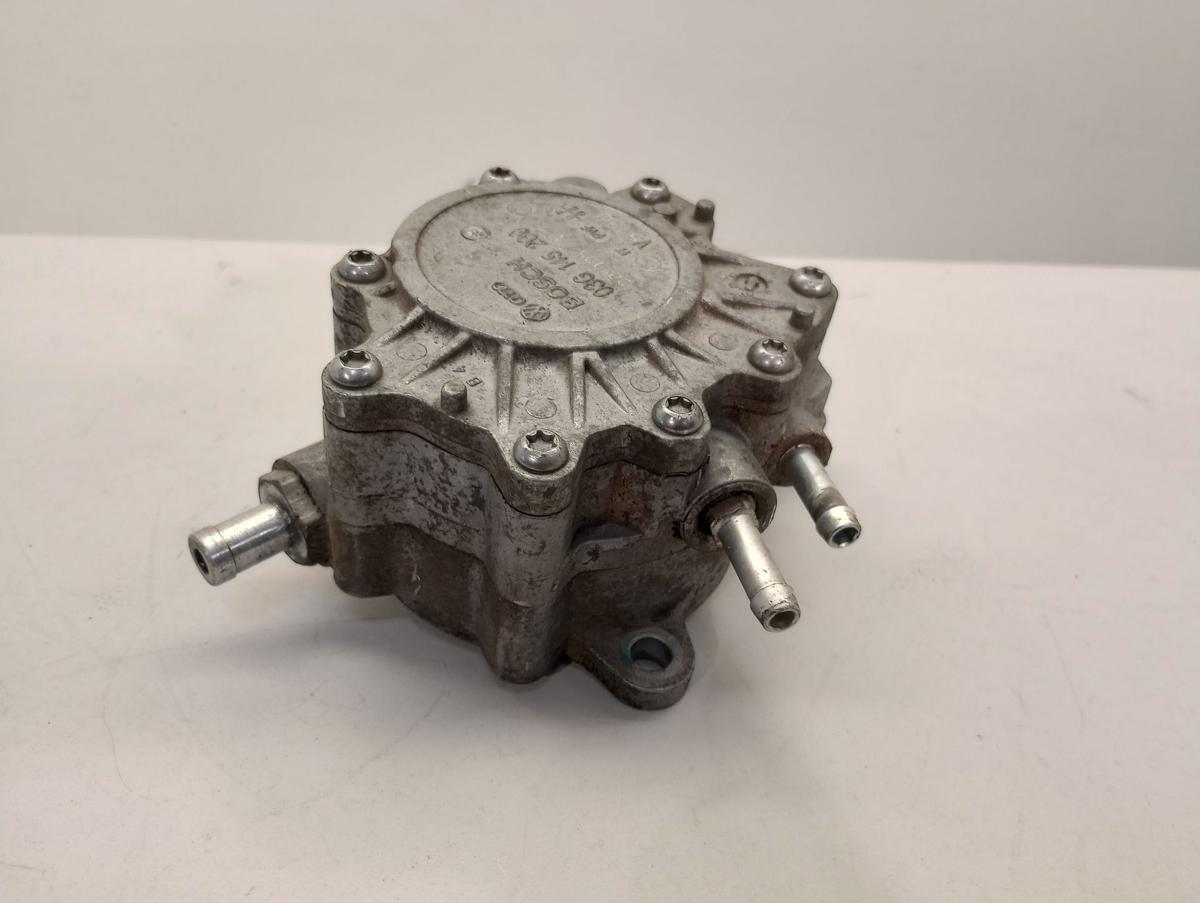 VW Passat 3C orig Vakuumpumpe 2.0l 103kW Diesel BKD 03G145209 Bj 07