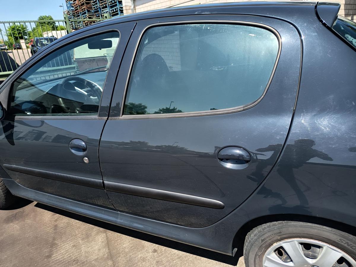 Peugeot 206+ orig Tür hinten links 5türer KTG Grau Hurricane Bj 2009