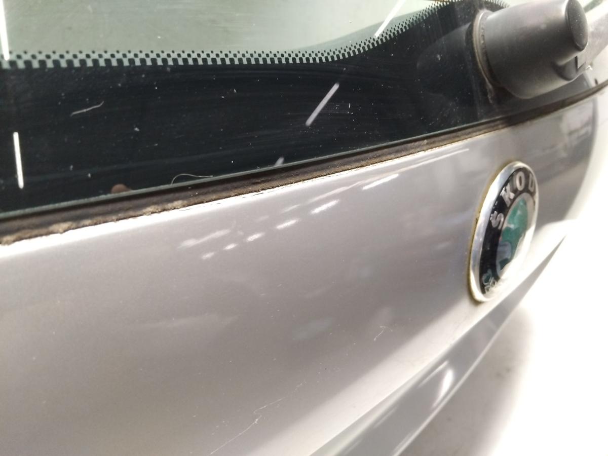 Skoda Fabia 1 Kombi 6Y Heckklappe diamantsilber mit Heckscheibe Bj.2005
