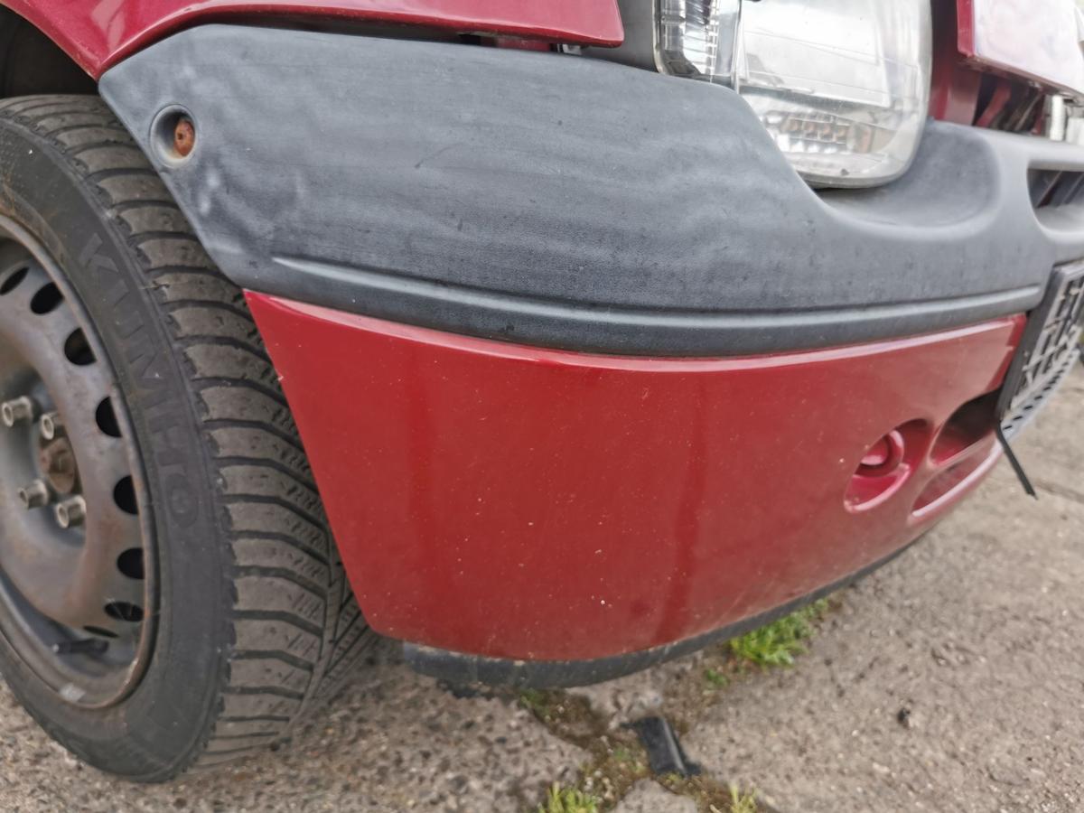 Renault Twingo C06 Stossfänger Stossstange Bumper vorn NV713 CHERRY RED