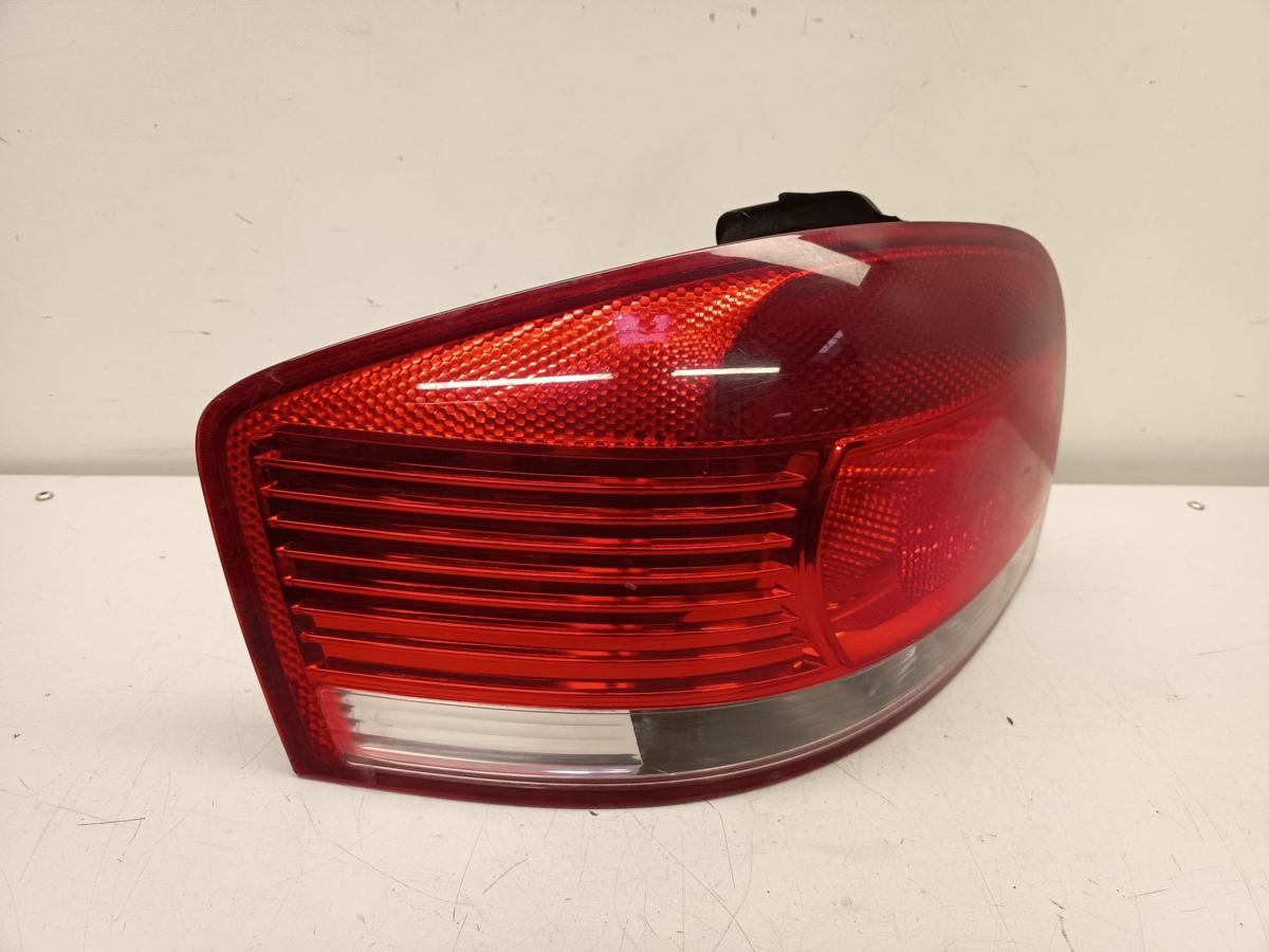 Audi A3 8P original R&uuml;ckleuchte links 3 T&uuml;rer vor Facelift Bj 2004