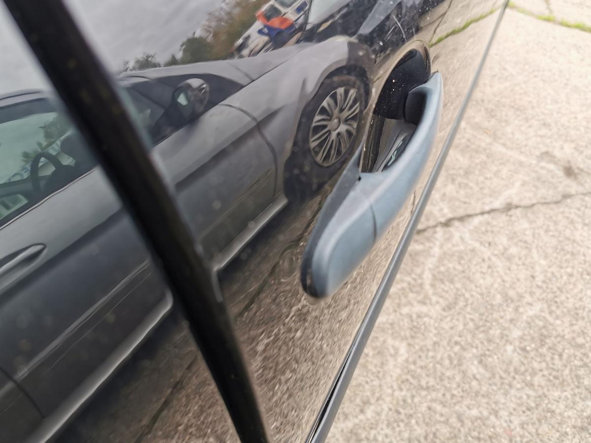 VW Golf V 5 1K Fahrertür Tür Atotür vorn rechts L041 Brillantschwarz TEXT BILDER