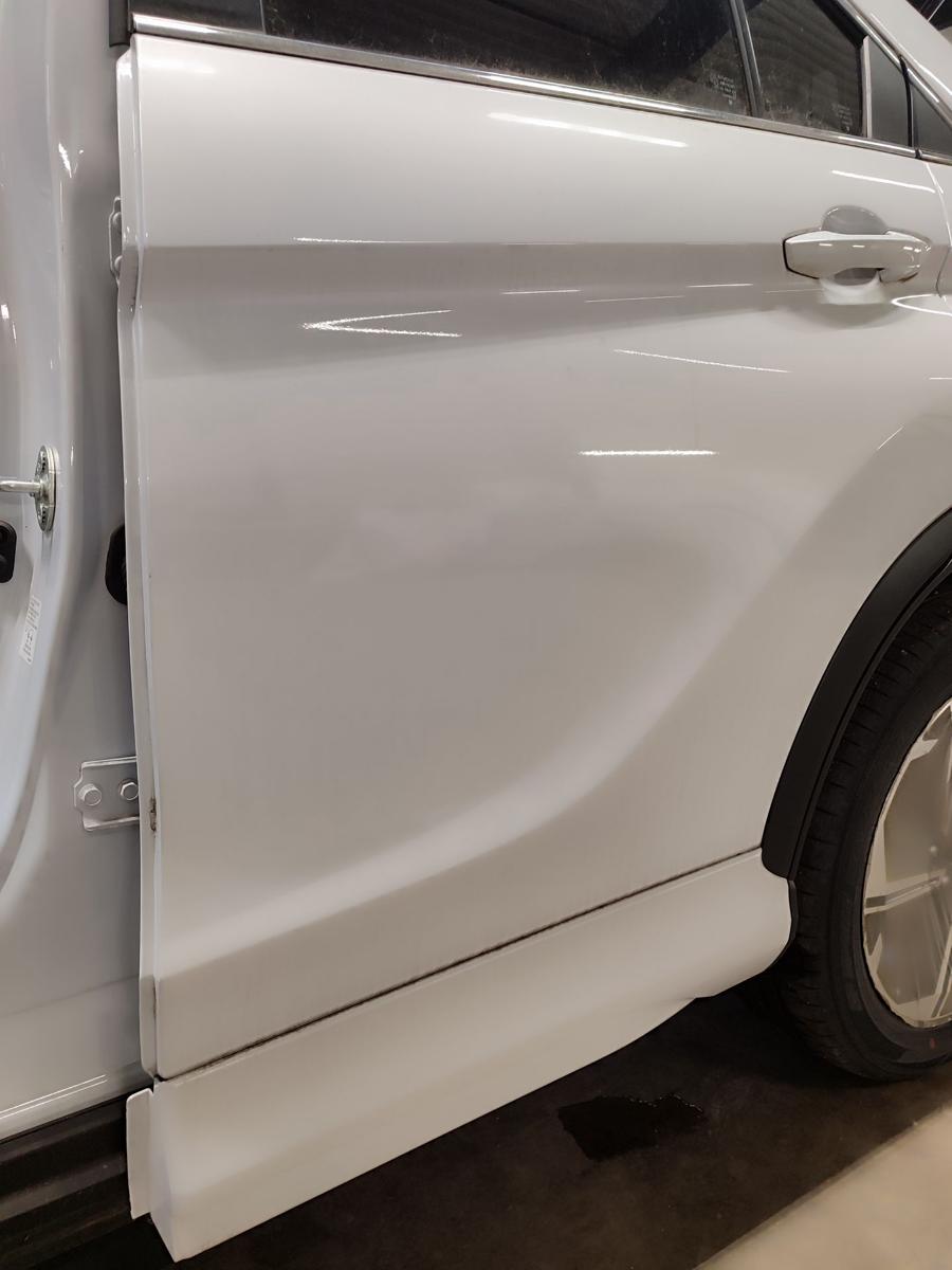 Mitsubishi Eclipse Cross original T&uuml;r hinten links W85 White Facelift ab 03/2021