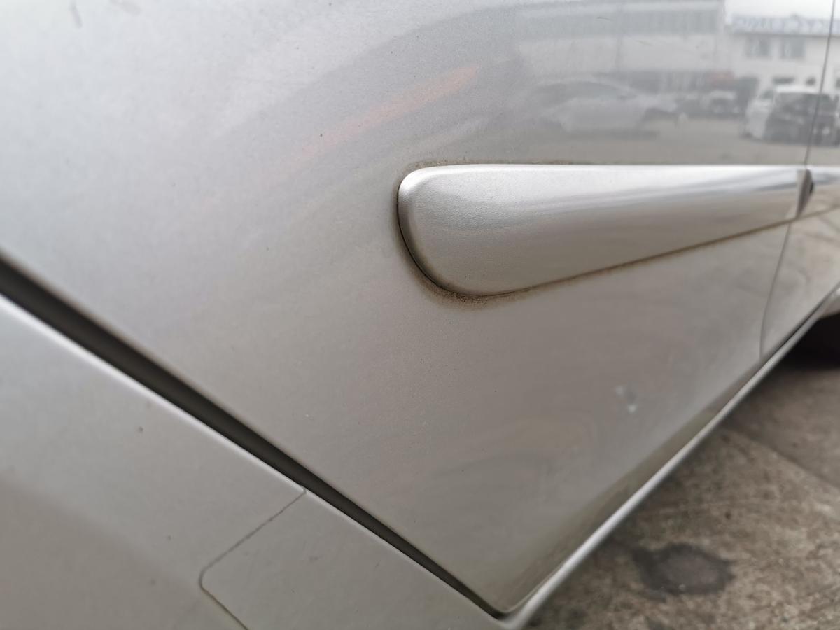 Mitsubishi Colt Z30 Tür Autotür Rohbautür Fondtür hinten rechts A50 Pure Silver