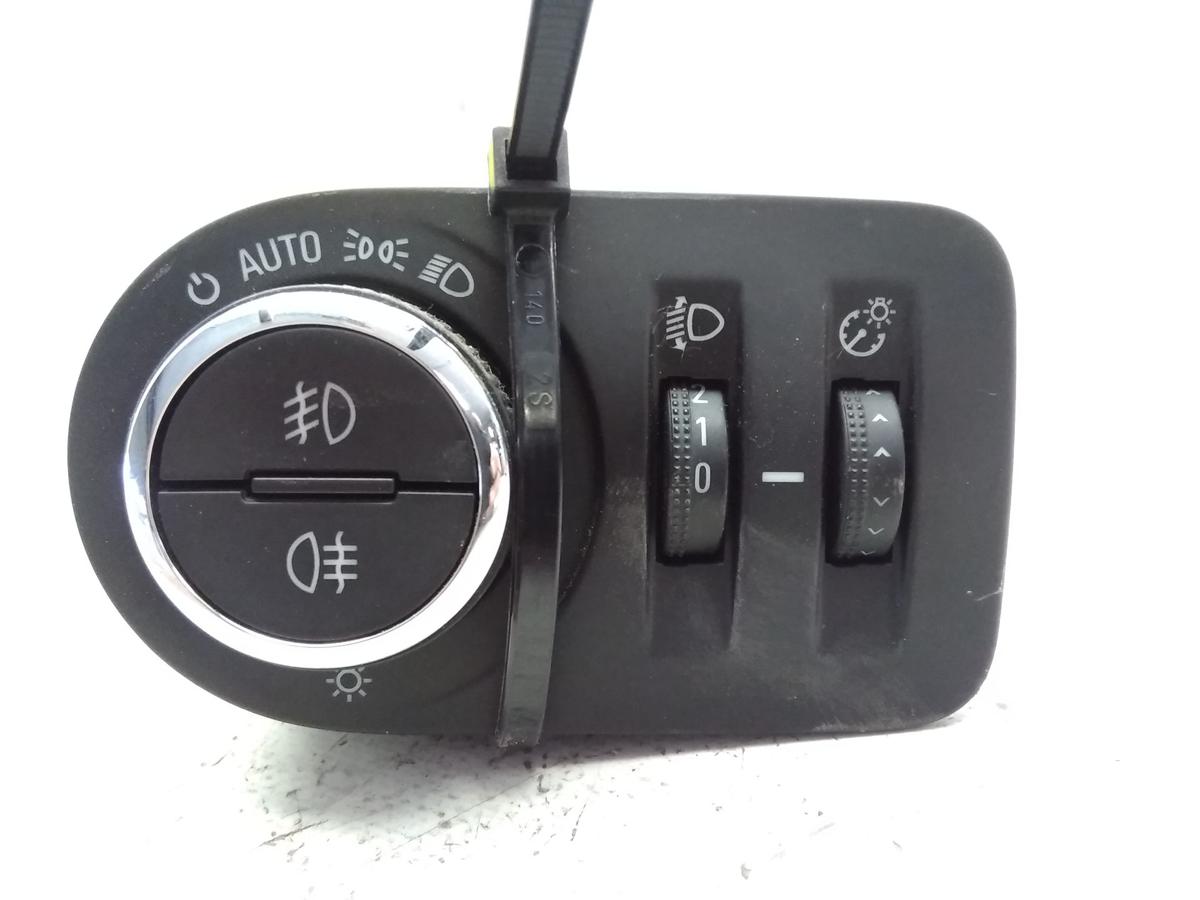 Opel Corsa E original Lichtschalter 13470446 Bj.2015