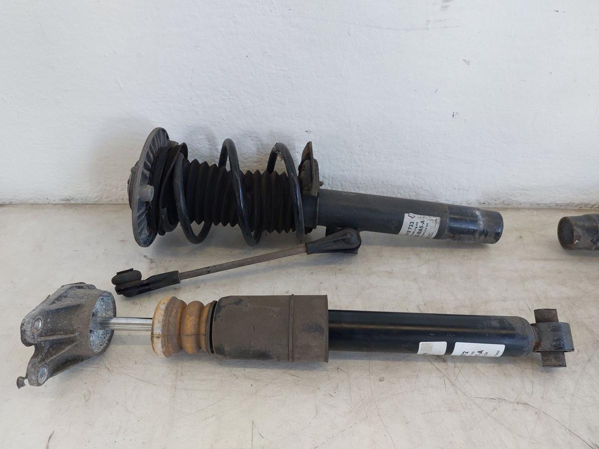 BMW 3er F30 F31 Sportline Fahrwerk Federn Sto&szlig;d&auml;mpfer M-Sportfahrwerk OE Sachs