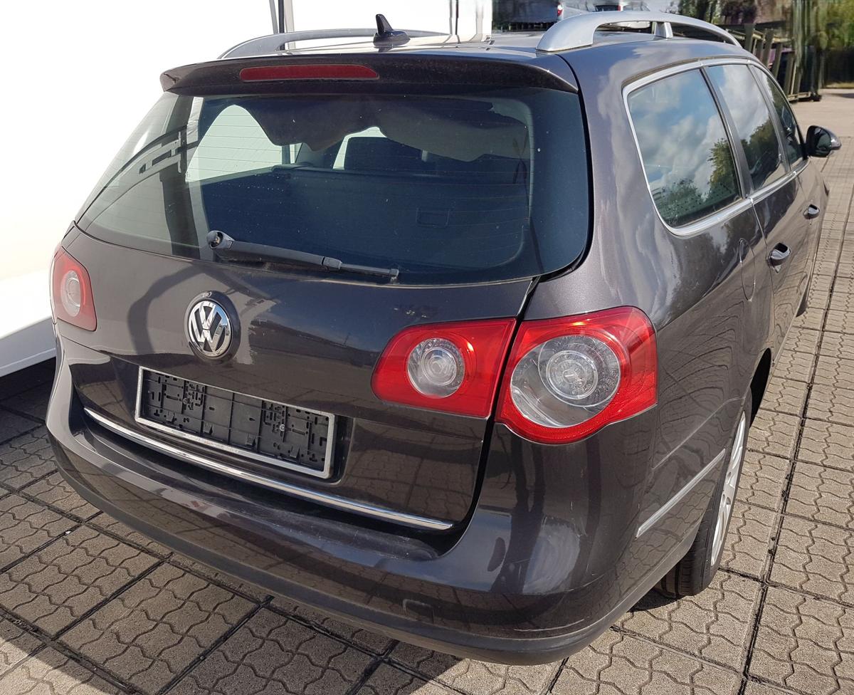 VW Passat 3C Variant Heckklappe Heckdeckel in LC8Z Mocca Brown Perl Bj2008 Kombi