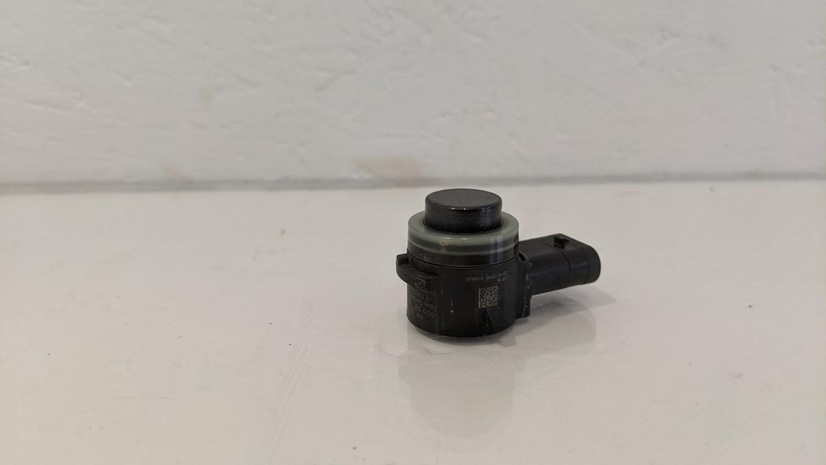 Audi A5 B9 F5 PDC Sensor hinten Parkhilfe Einparkhilfe