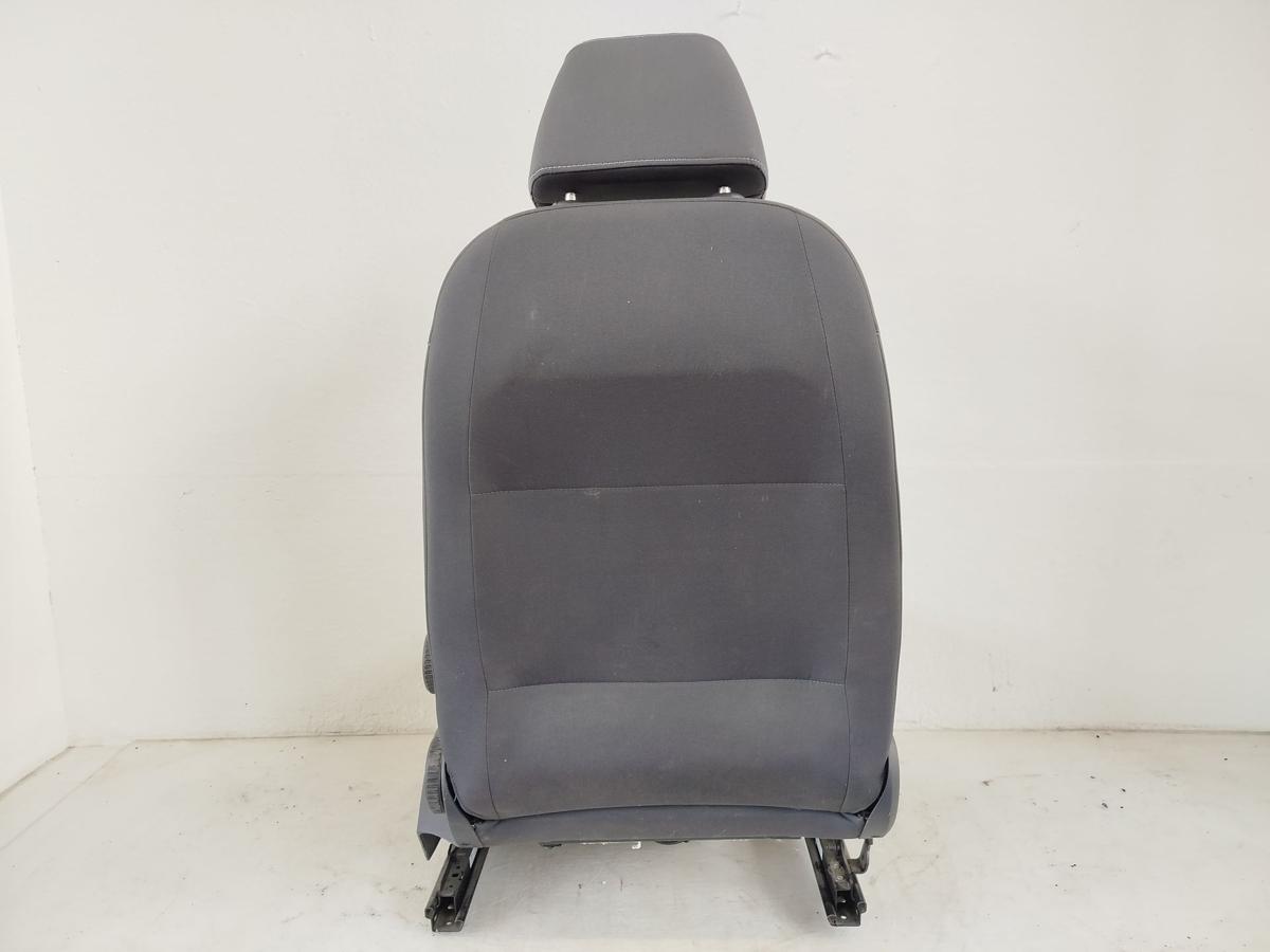VW Golf Plus 5M Sitz Fahrersitz Autositz vorn links Stoff TEXT BILDER