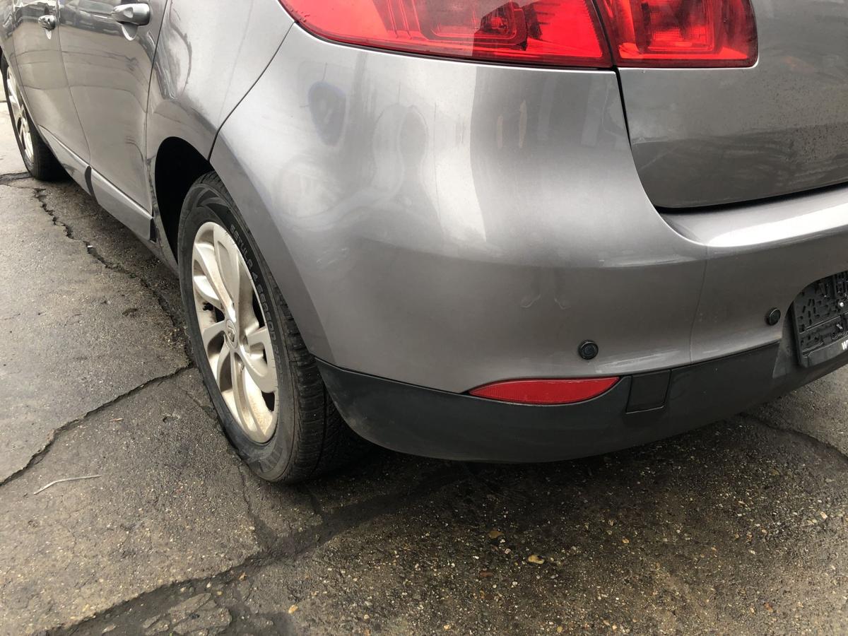 Renault Megane III 3 Sto&szlig;f&auml;nger hinten Hecksch&uuml;rze f&uuml;r 5 t&uuml;rer TEKNG graumet