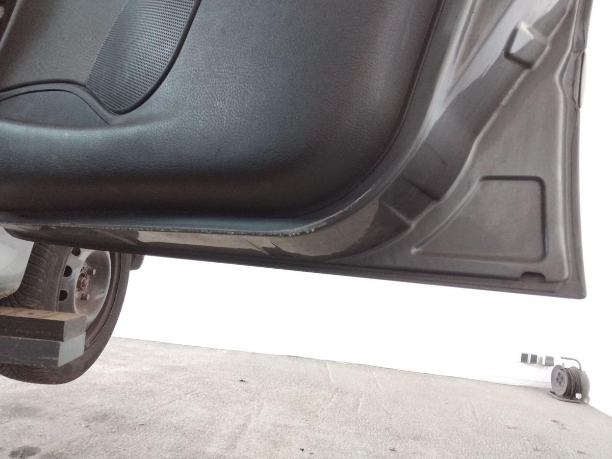 Peugeot 206 5-türig original Tür vorn rechts Beifahrertür BJ2008 KTH thoriumgrau