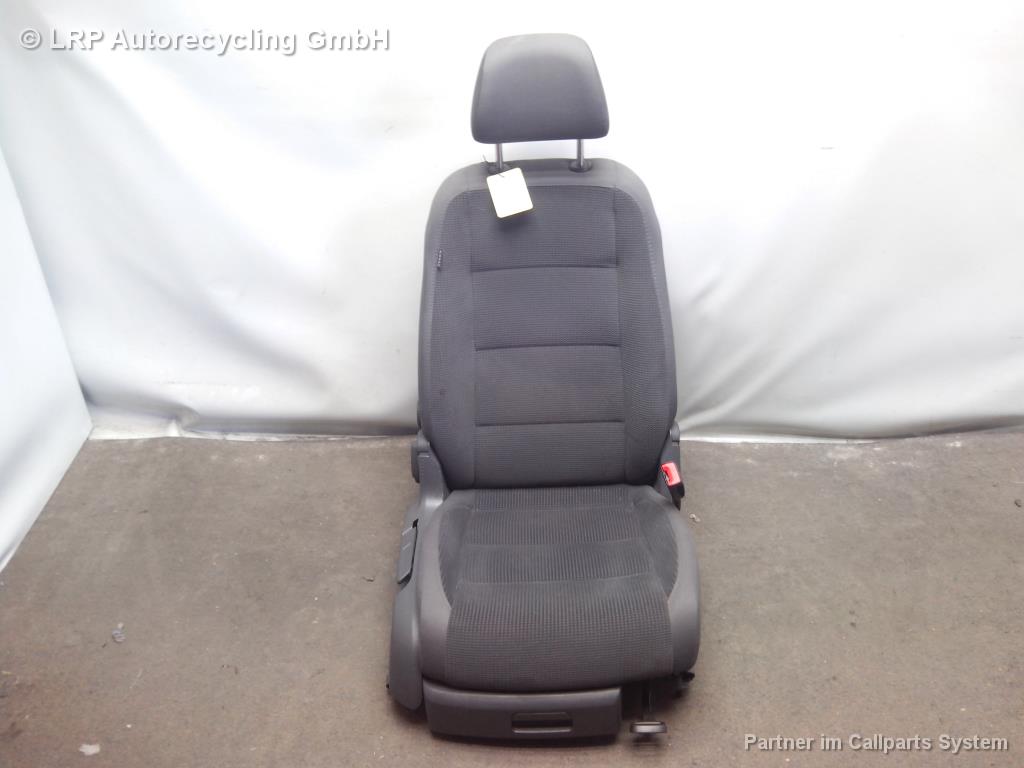 VW Golf 5 1K5 Variant BJ2008 Sitz vorn rechts Beifahrersitz beheizt 1K4881106MB