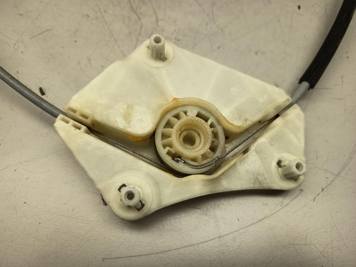 Seat Leon ST 5F original Fensterheber hinten links Fahrer Bj 2015