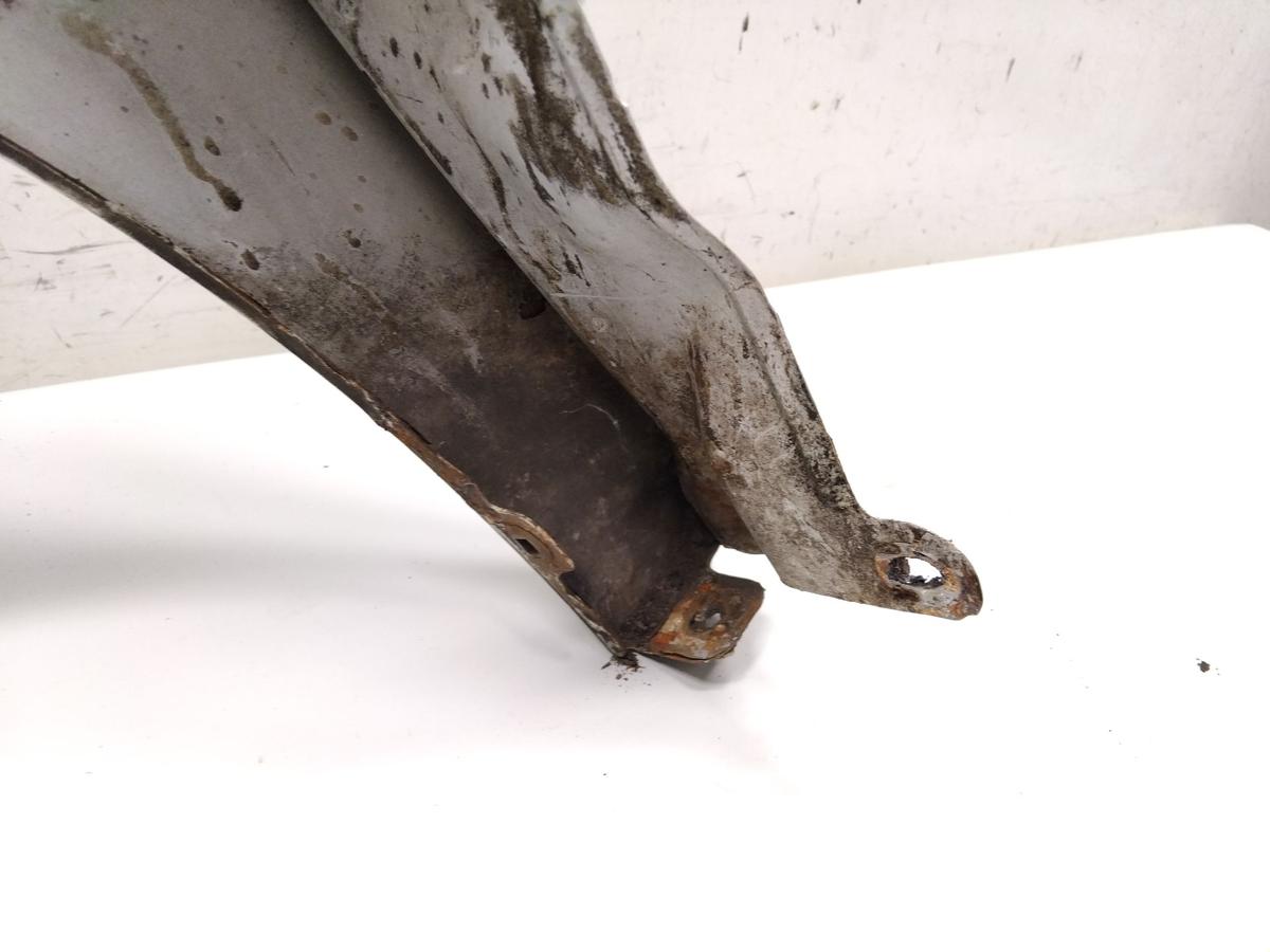 VW Golf 4 1J original Kotfl&uuml;gel vorn rechts LB7Z Satinsilber Metallic BJ2000