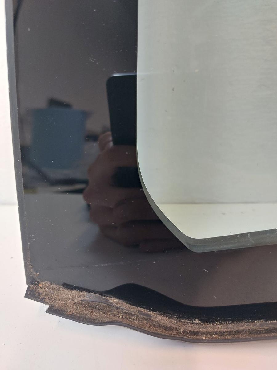 VW Golf 8 VIII CD Variant Dreieckscheibe T&uuml;r hinten rechts Kombi get&ouml;nt