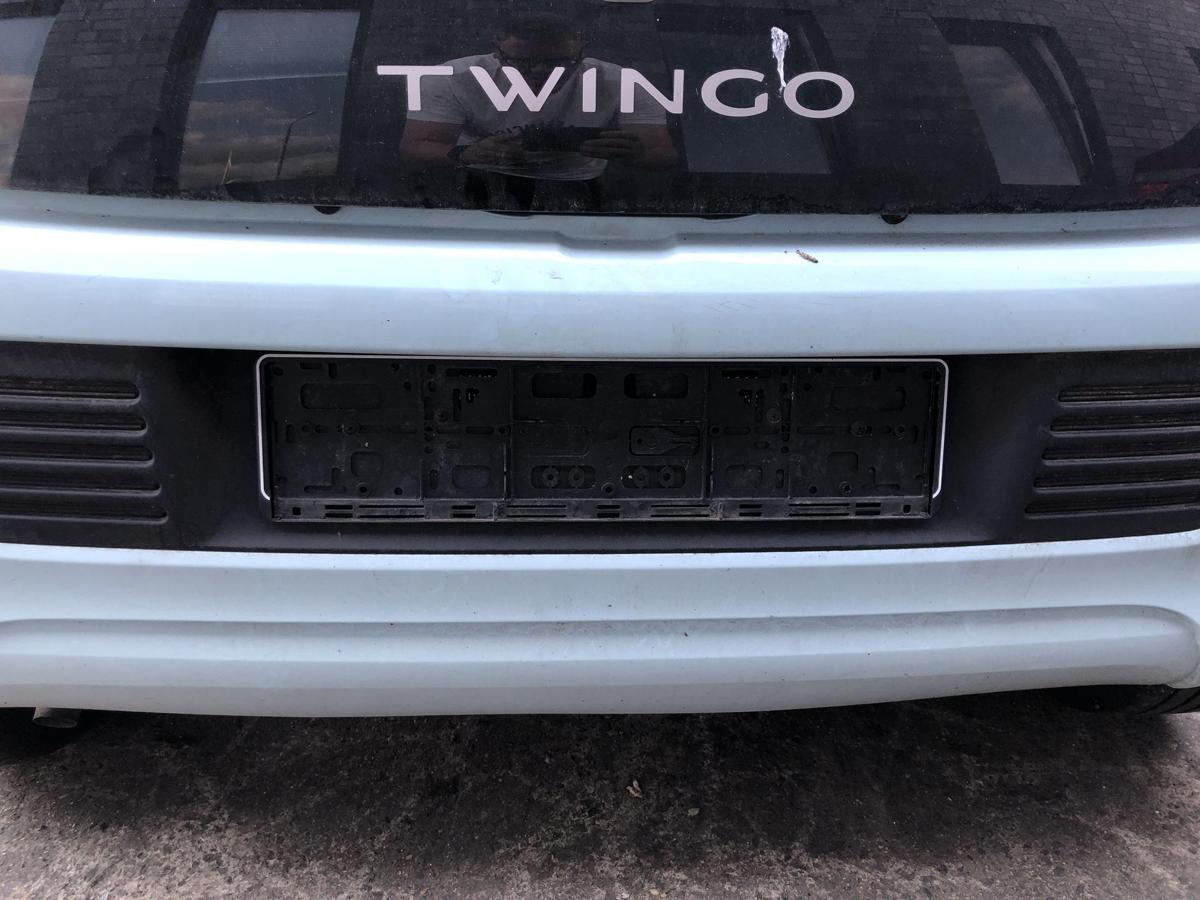 Renault Twingo III Sto&szlig;f&auml;nger hinten Hecksch&uuml;rze Sto&szlig;stange hellblau