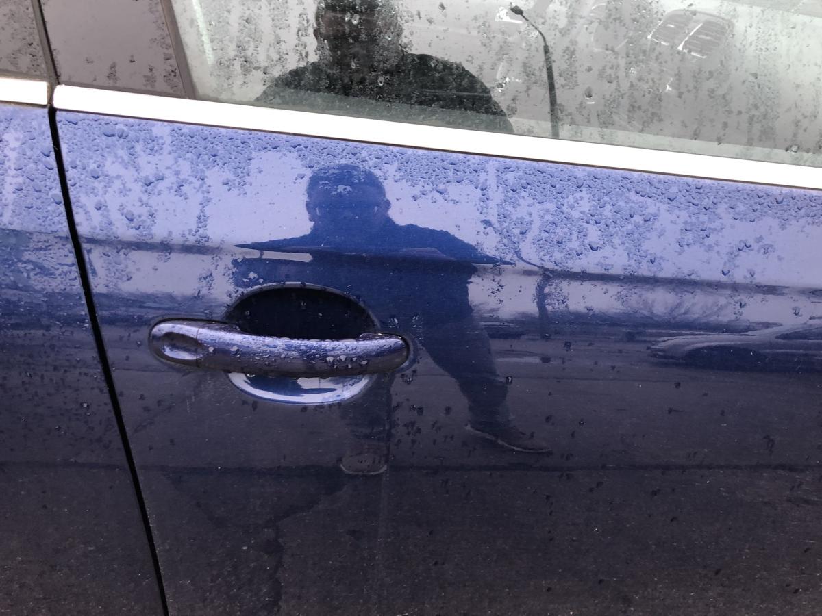 VW Golf 6 VI Variant T&uuml;r vorne rechts Beifahrert&uuml;r Autot&uuml;r Rohbau blau