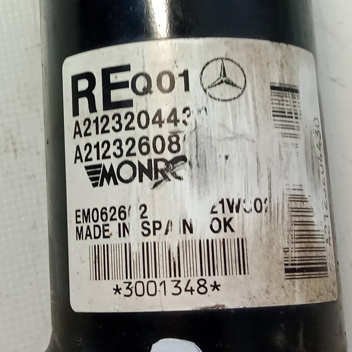 Mercedes E 500 4-Matic S212 Kombi original Sto&szlig;d&auml;mpfer Hinterachse rechts Bj2011