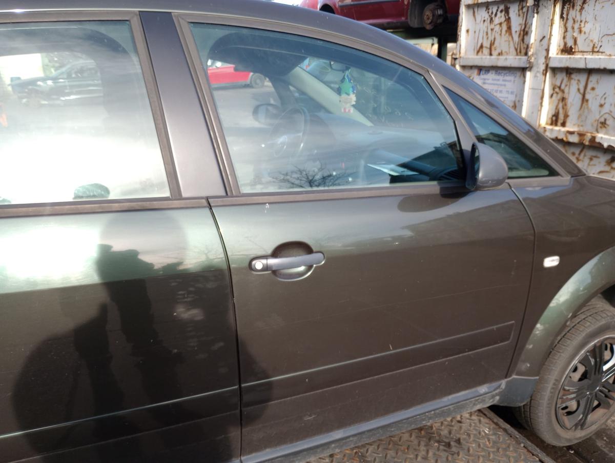 Audi A2 orig Tür vorn rechts Fahrertür LZ6S Piniengrün Bj 2001