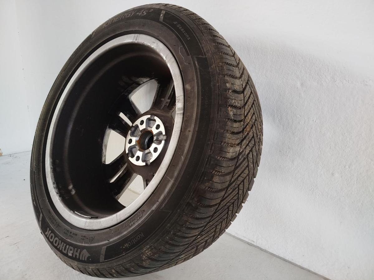Audi Q2 Typ AG Komplettrad mit Alufelge 7x17 ET45 Allwetter Hankook 215 55 17