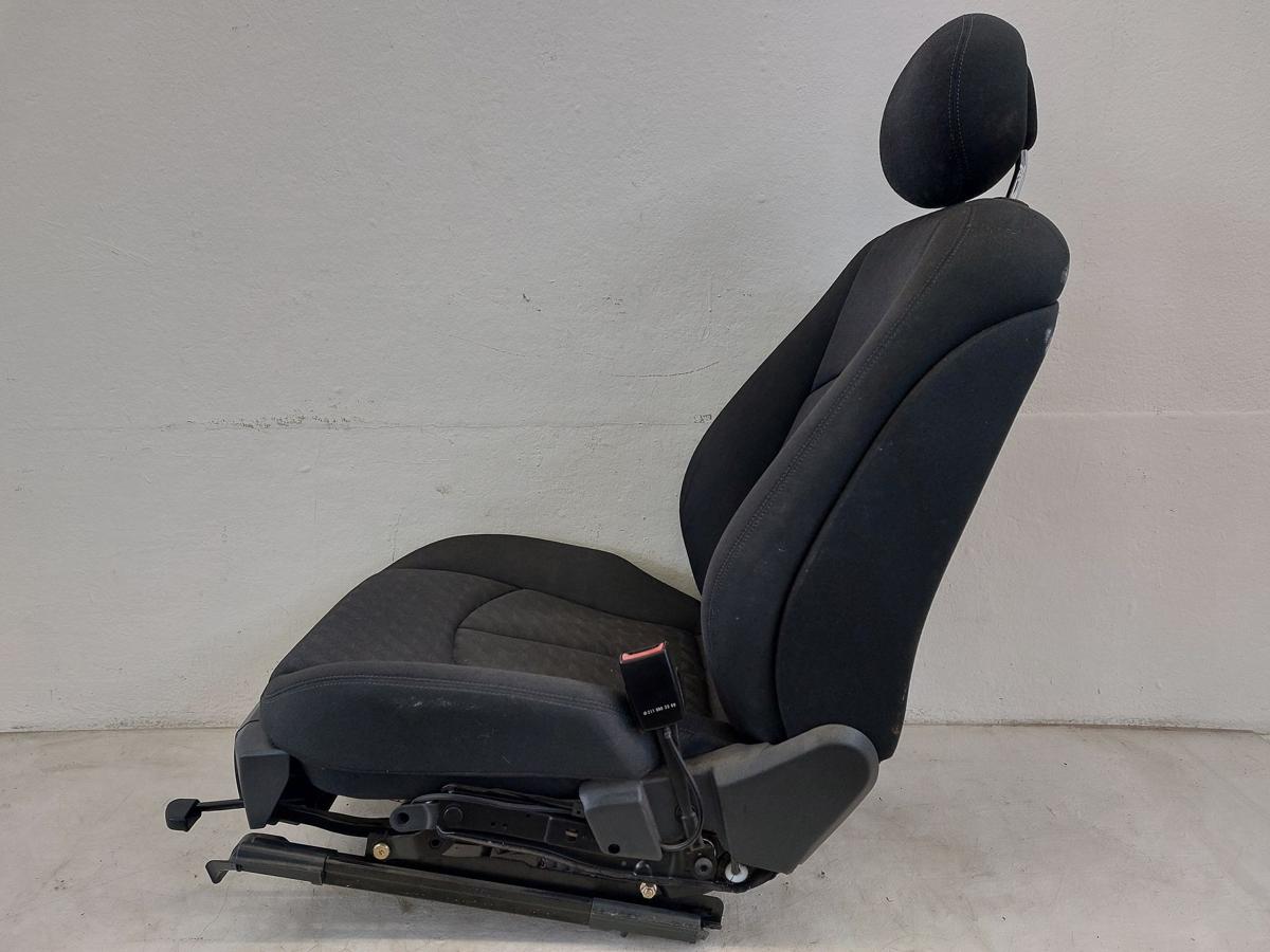 Mercedes W211 Limo E Klasse Sitz vorn rechts Beifahrersitz Stoff mit Heizung