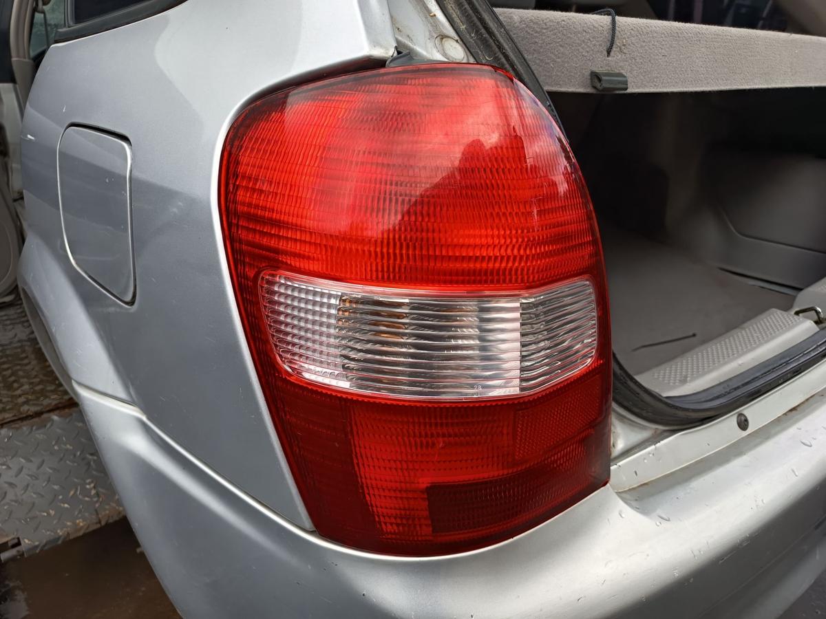 Mazda 323f VI original Rückleuchte links Heck/Schluss/Licht Bj 2002