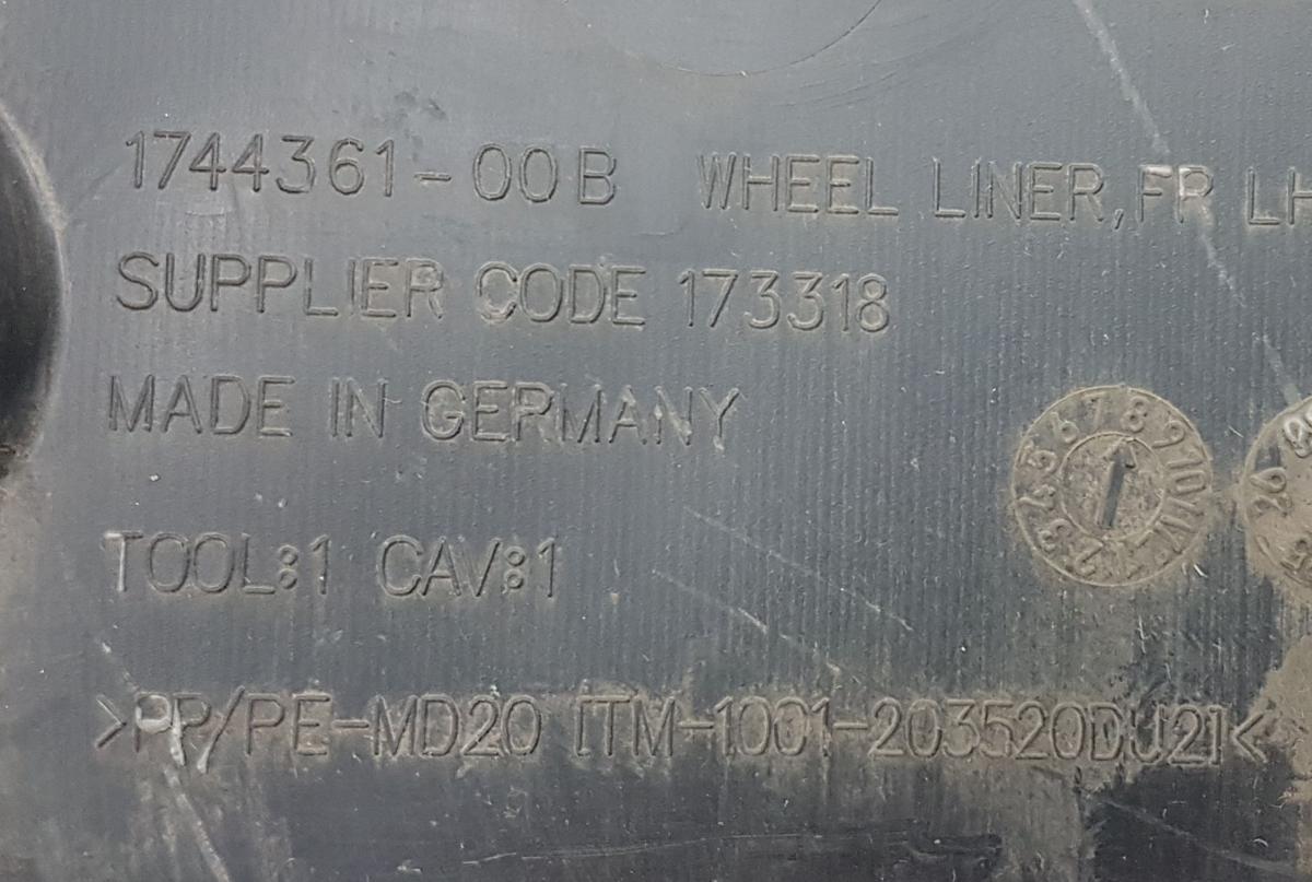 Tesla Model Y Radhausschale vorn links Bj2022 1744361-00-B Radhausverkleidung