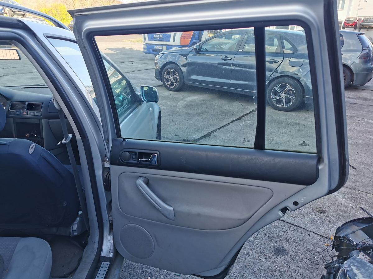 VW Golf IV 4 1J Kombi Tür Autotür Fondtür Rohbau hinten rechts LA7W Reflexsilber