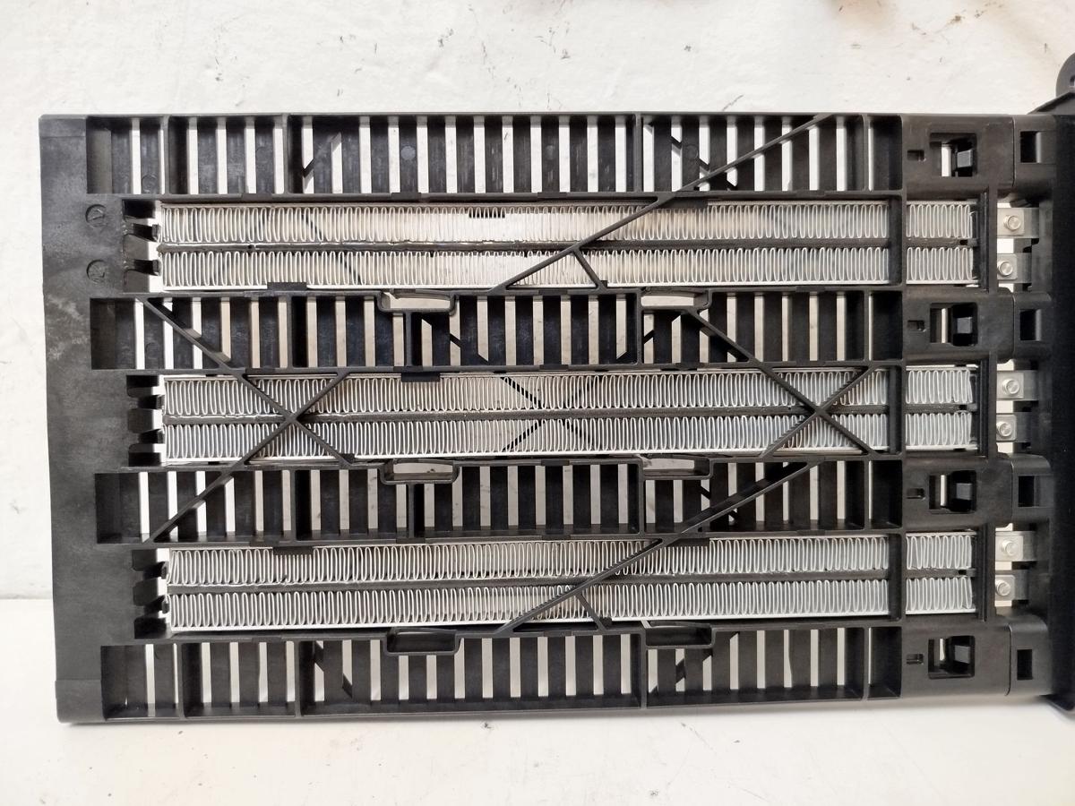 BMW 1er F20 Zuheizer elektrisch im Gebl&auml;sekasten Elektrozuheizer