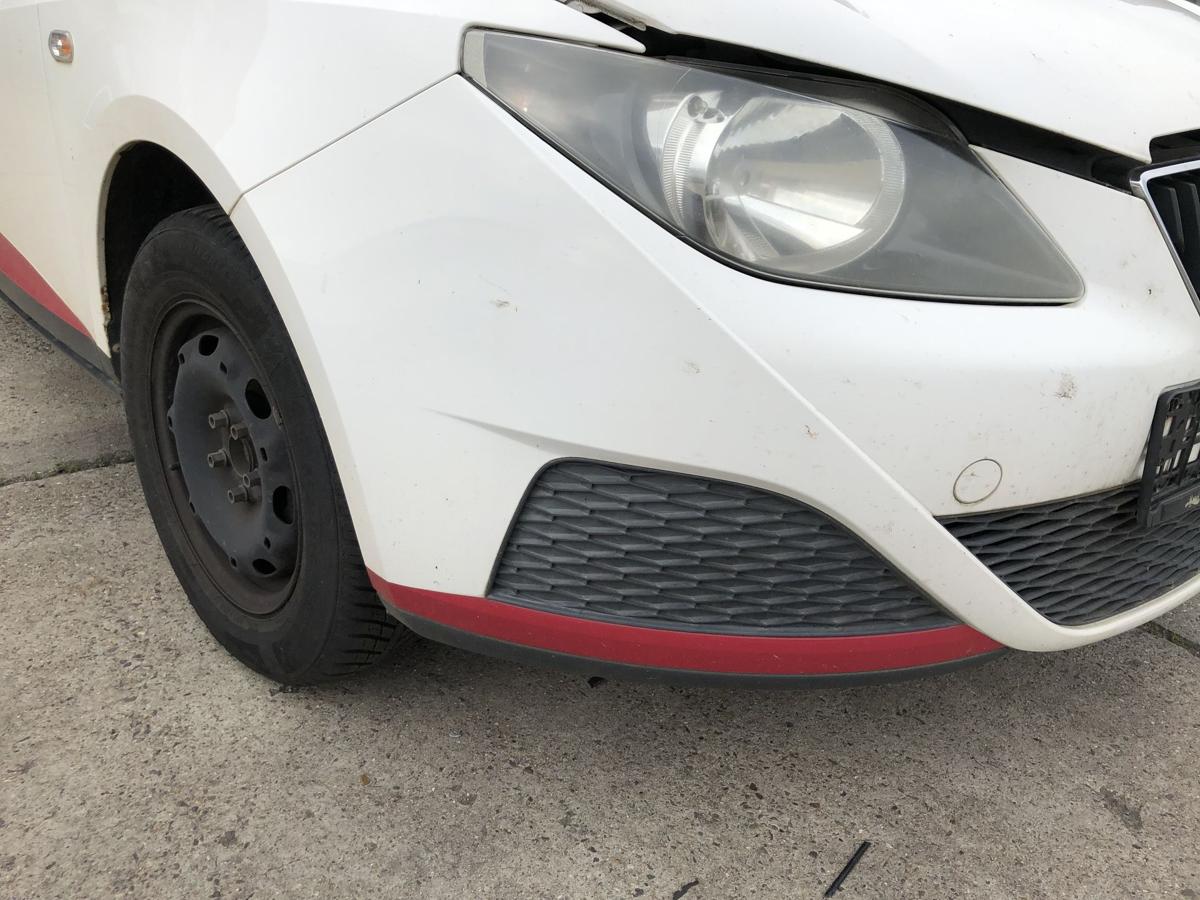 Seat Ibiza 6J Sto&szlig;f&auml;nger vorn Frontsch&uuml;rze Sto&szlig;stange Front LB9A Candywei&szlig;
