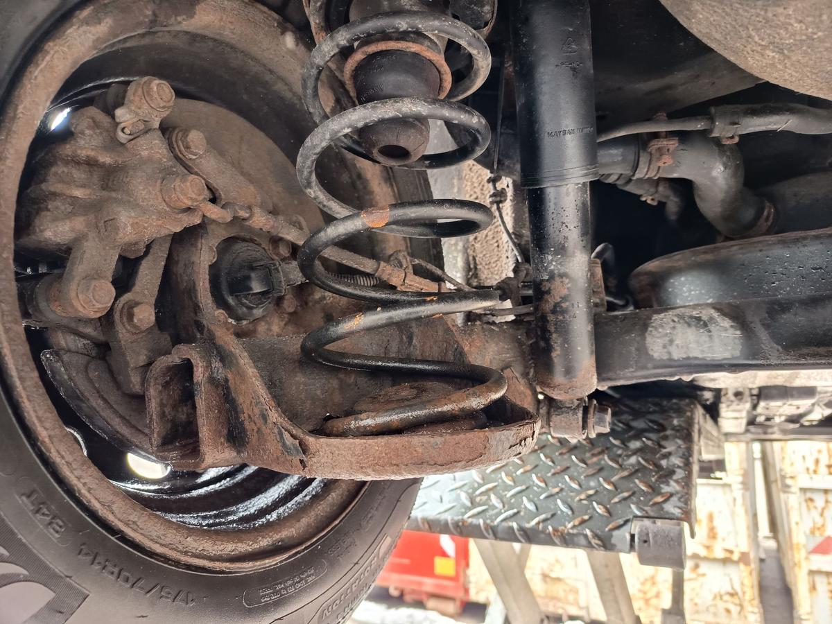 Hyundai i20 original Hinterachse Tr&auml;ger scheibengebremst f&uuml;r 1,2l 57kW Bj 2012