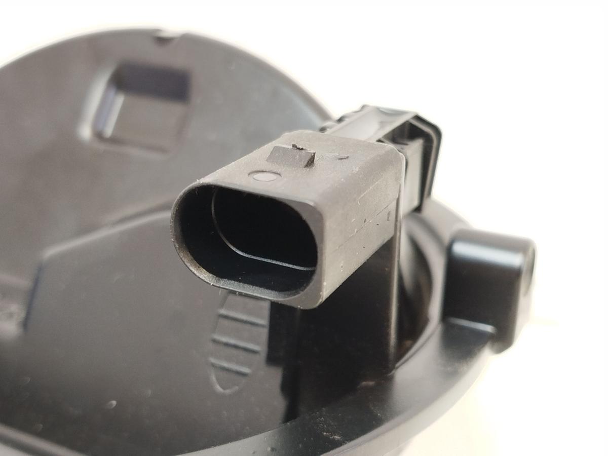 VW Golf 5 V 1K Taster Heckklappe &Ouml;ffner Griff Bet&auml;tigung Microschalter