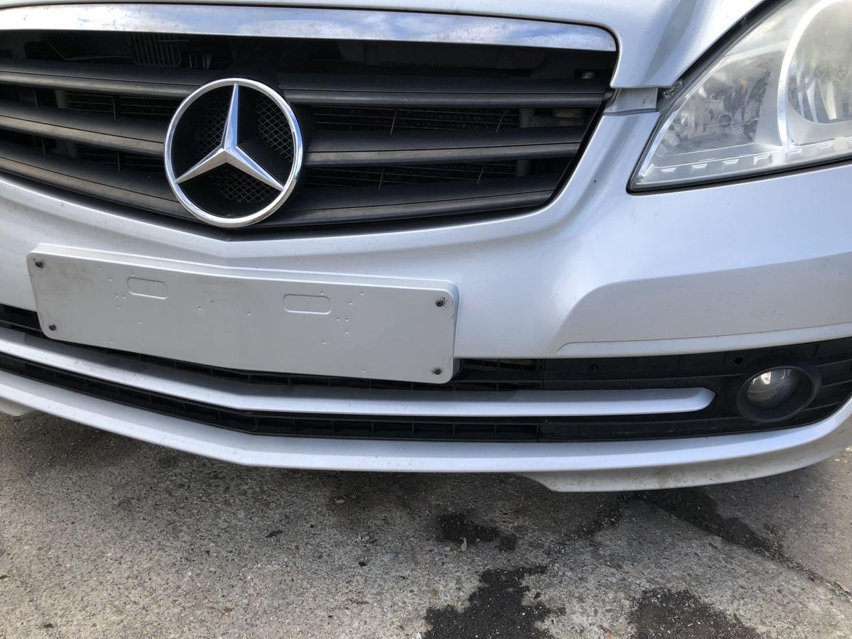 Mercedes W169 A Klasse Mopf Sto&szlig;f&auml;nger vorn Frontsch&uuml;rze Nebel 761 Polarsilber