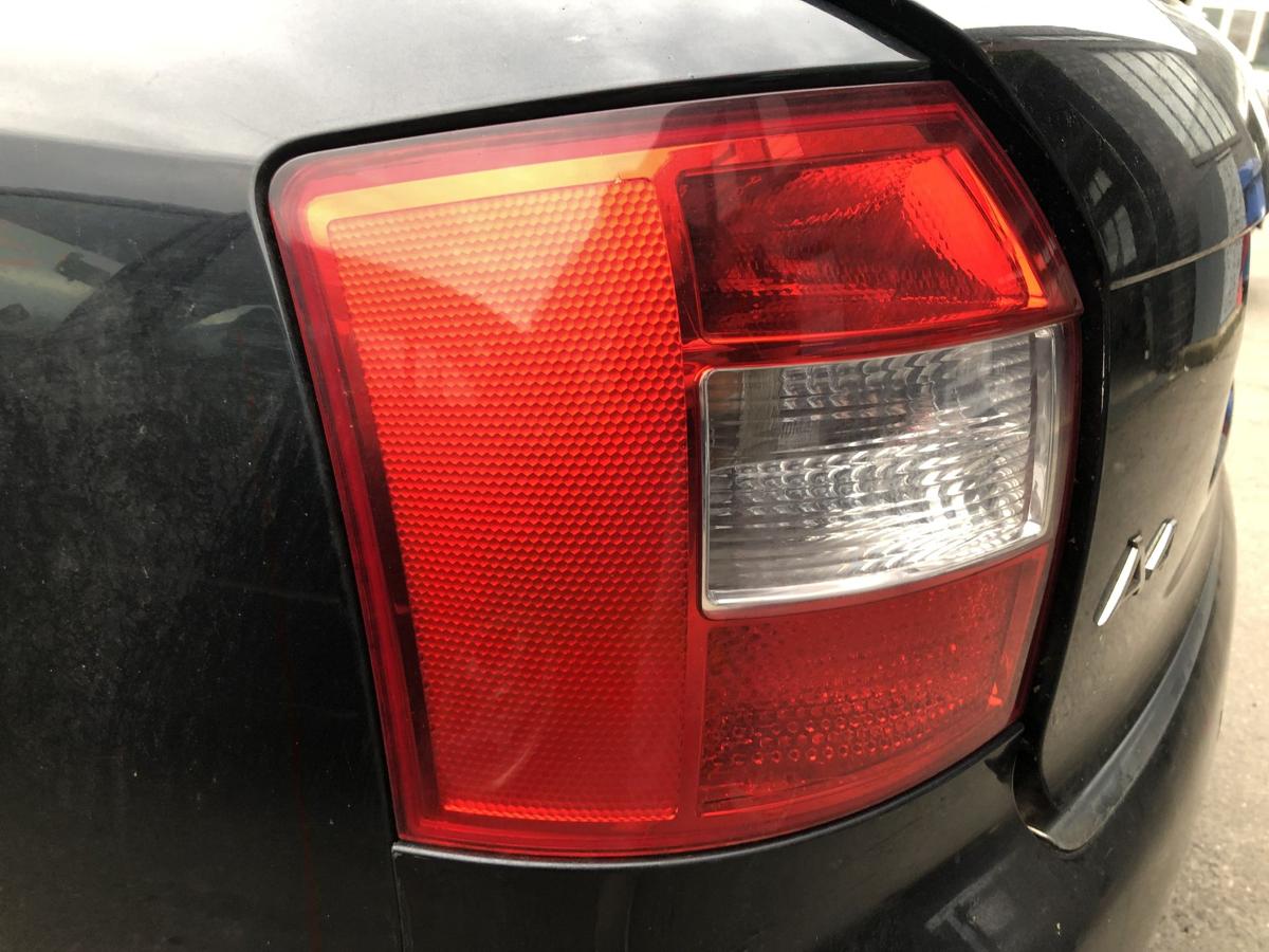 Audi A4 8E B6 Avant R&uuml;ckleuchte links R&uuml;cklicht Heckleuchte Kombi Schlusslicht