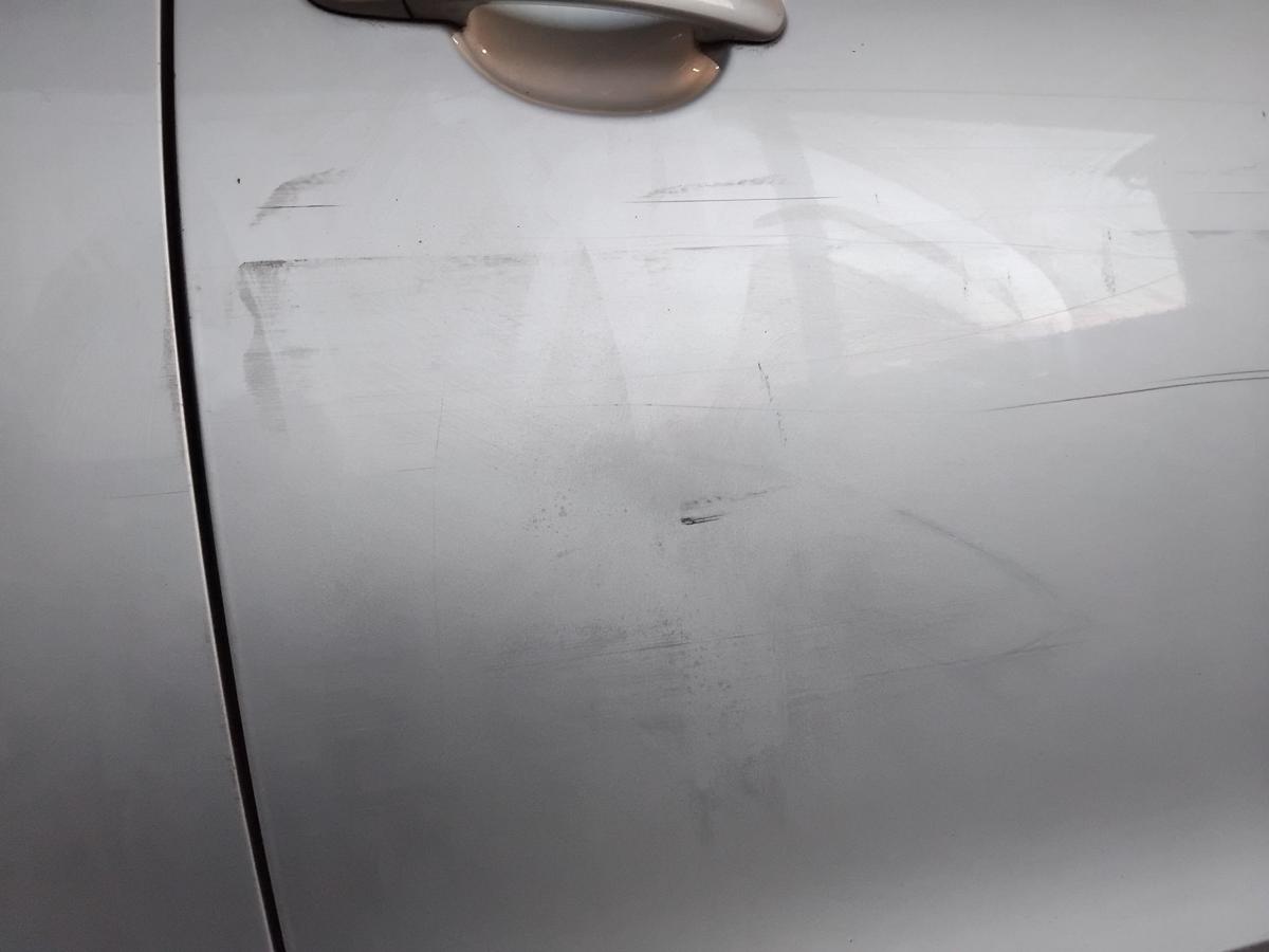 Skoda Citigo T&uuml;r vorn rechts Beifahrert&uuml;r LA7W reflexsilber 3-t&uuml;rig BJ2012