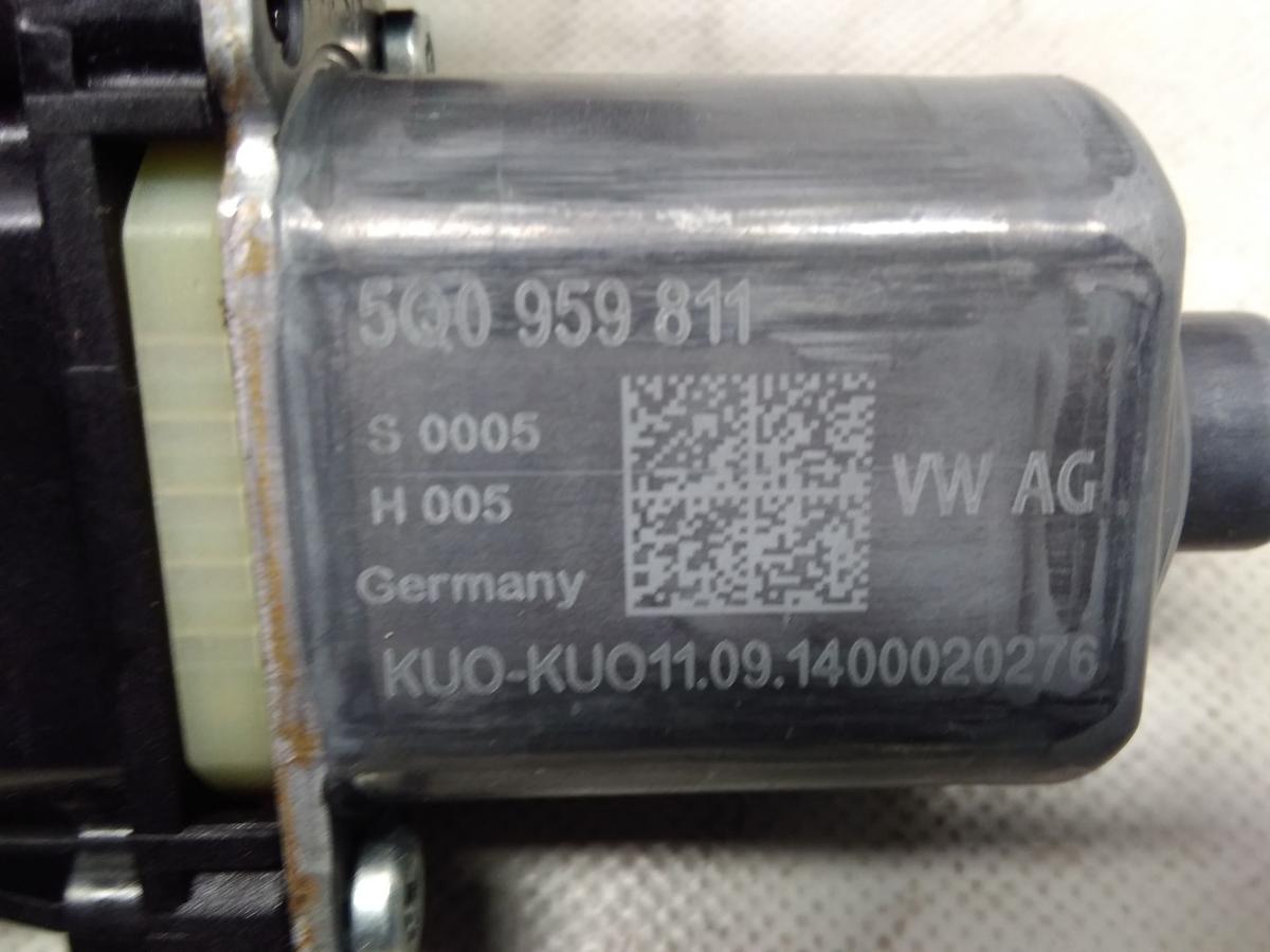 VW Golf Sportsvan original Fensterhebermotor hinten links Bj.2014
