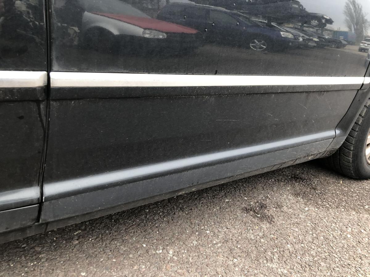 VW Phaeton 3D Tür vorn rechts Beifahrertür im Rohbau LR9V Tarantellaschwarz