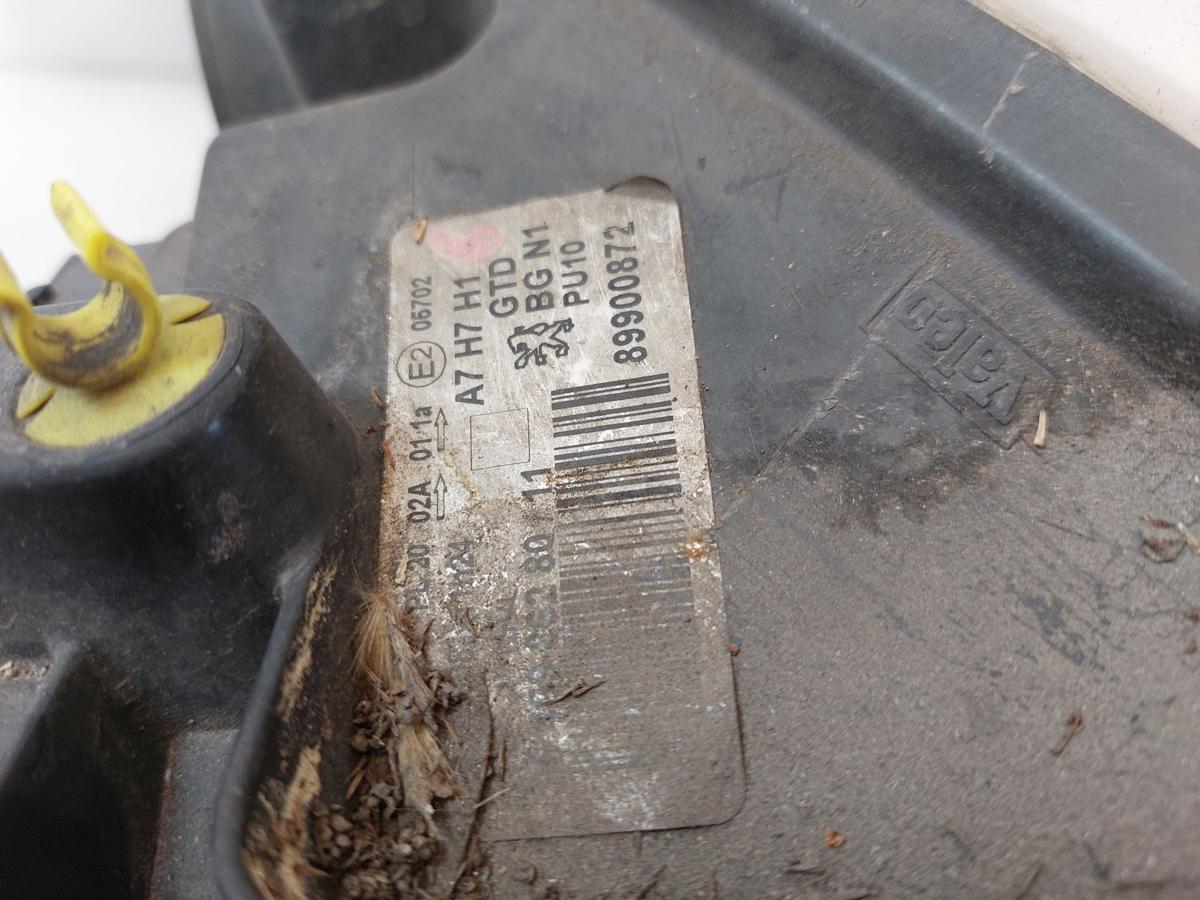 Peugeot 207 SW Typ WE Scheinwerfer vorn links Hauptscheinwerfer Halogen Tr&uuml;b